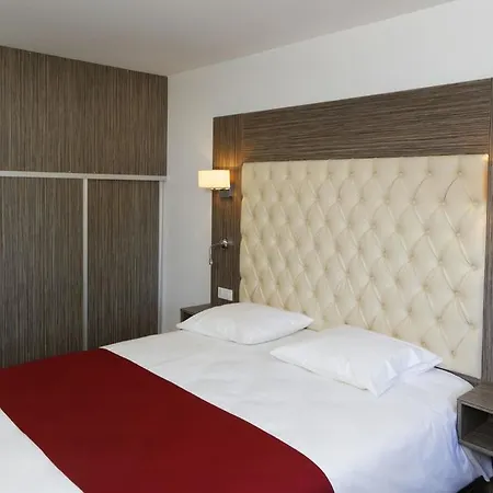 Du & Restaurant Hotel Foix