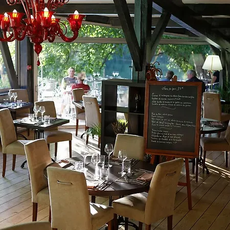 מלון Du & Restaurant 3*