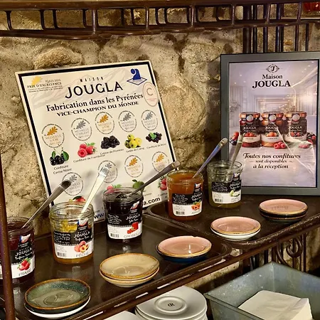 Hotel Du & Restaurant Foix