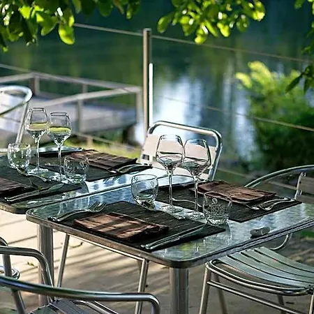 Hotel Du & Restaurant 3*