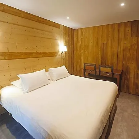 Du & Restaurant Hotel 3*